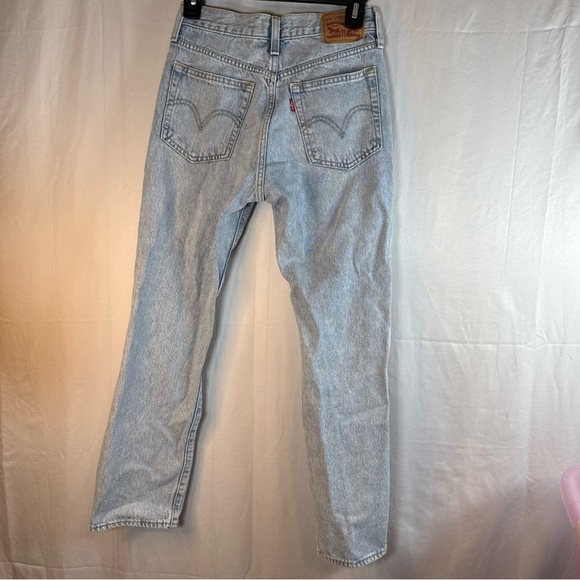 Levi's Light Blue Distressed Straight Leg Jeans Size 25 Preowned - Picture 6 of 11